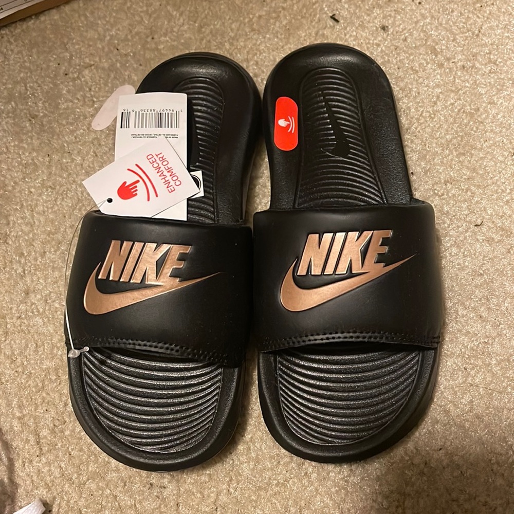 Nike Slide’s